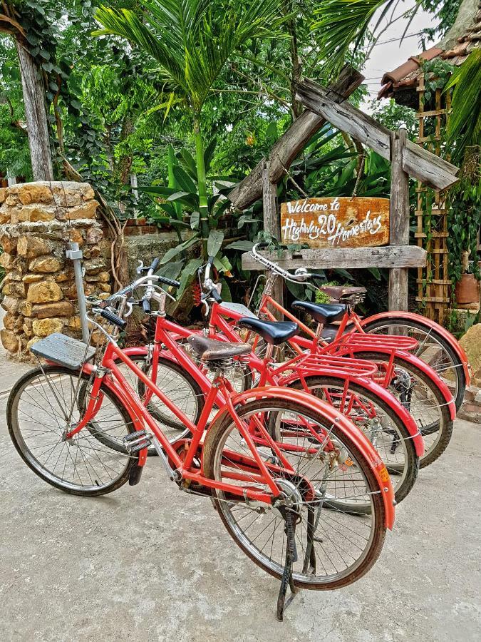 Highway 20 Homestay Phong Nha Exteriör bild